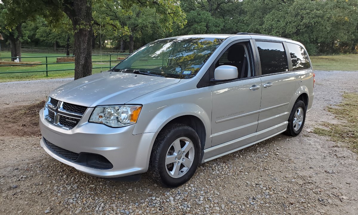 Used 2012 Dodge Grand Caravan SXT LOADED Wheelchair Van