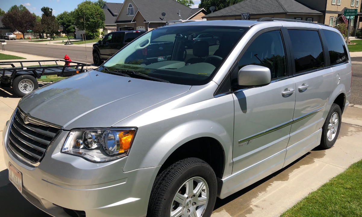 Used 2010 Chrysler Town & Country Wheelchair Van
