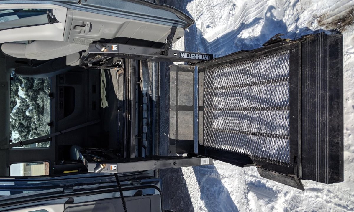 Used 2012 Ford E350 XLT EXTENDED VAN 3D Wheelchair Van