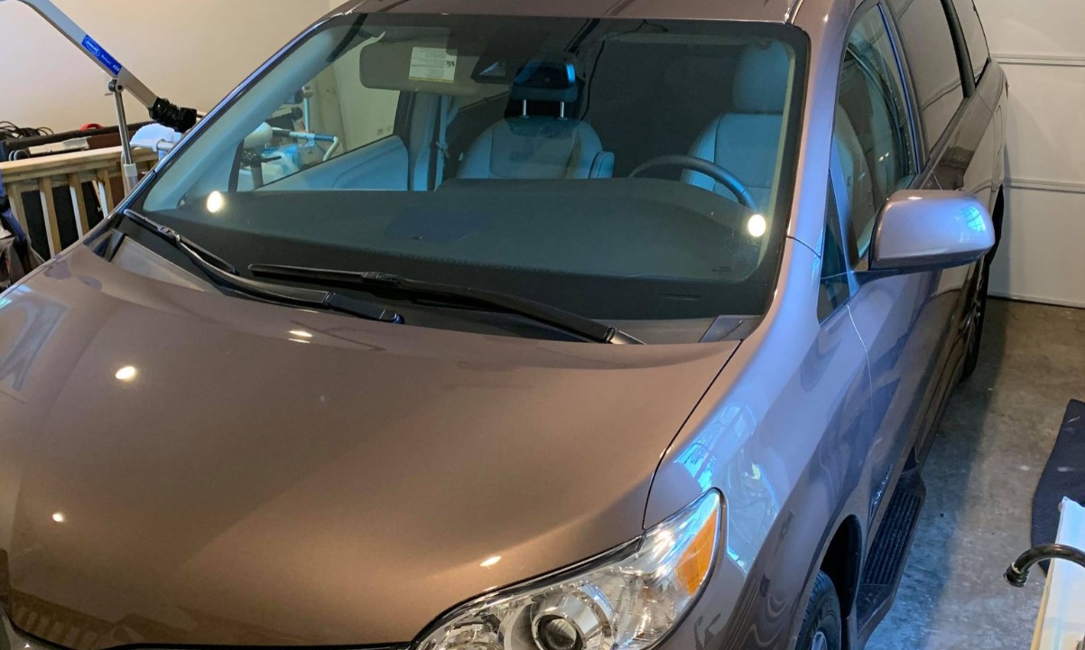 Used 2020 Toyota Seinna XLE Wheelchair Van
