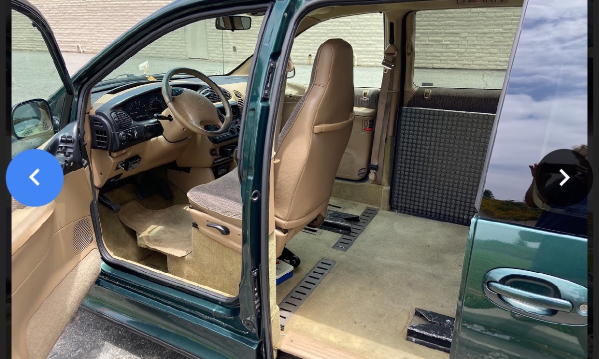Used Power Ramp Mobility Classified for Sale on a 1997 Dodge Caravan
