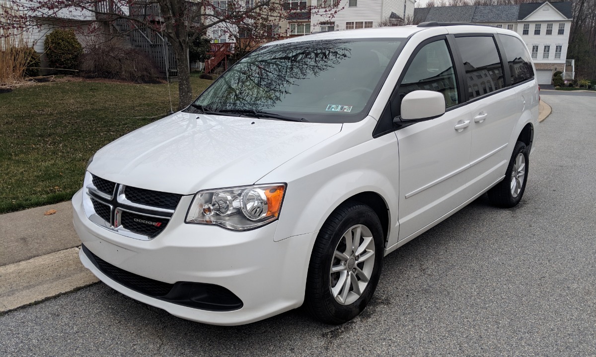 Used Manual Ramp Mobility Classified for Sale on a 2016 Dodge Grand Caravan