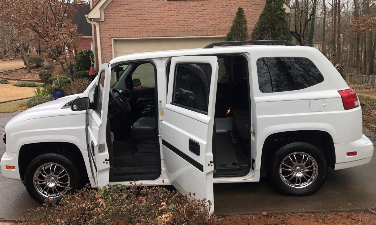 Used Power Ramp Mobility Classified for Sale on a 2014 Am general MV1